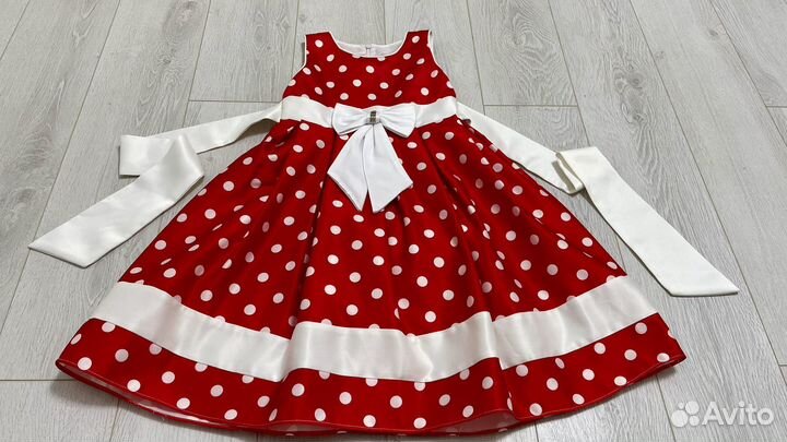 Праздничное платье для девочки