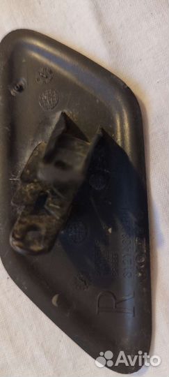 Крышечка омывателя фар