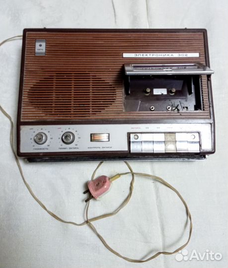 Кассетный магнитофон электроника 302