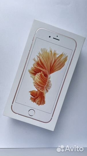 Коробки iPhone 7 и 6S