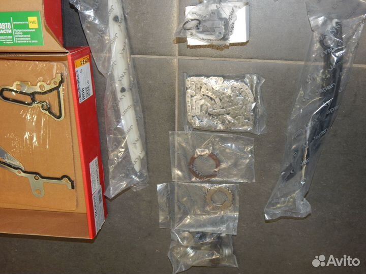 Комплект цепи грм Corsa D со звездами и прокладкой