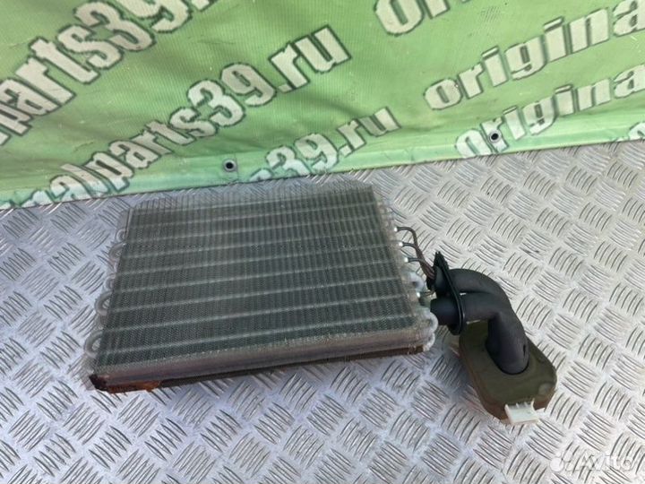 Испаритель кондиционера Mercedes-Benz E-Class W124