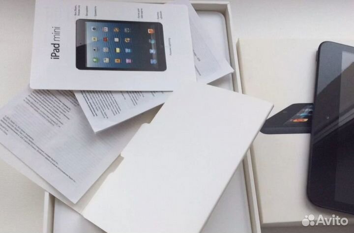 iPad mini на 16 гб черного цвета / сброшен