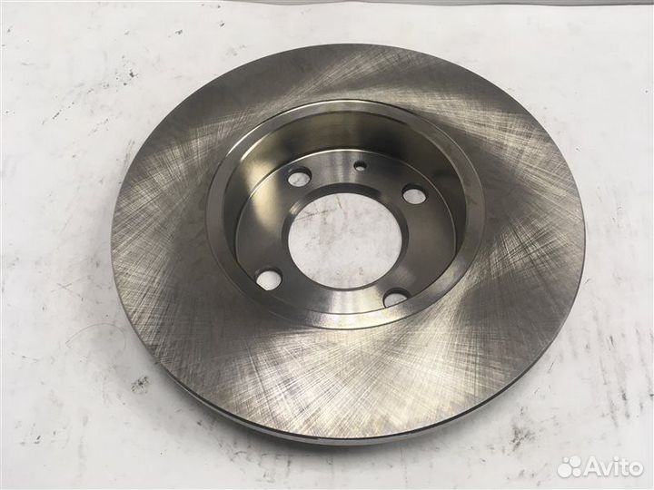 Диск тормозной передний не вентилируемый