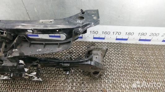 Передняя панель крепления облицовки (телевизор) pe