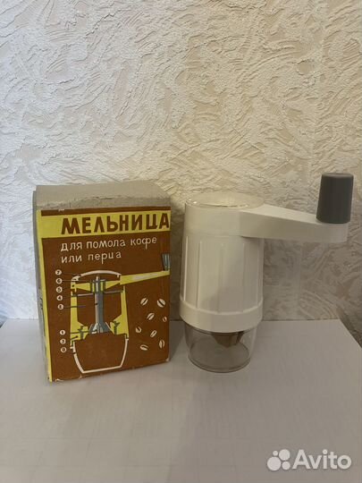 Кулинарные лопатки. Крышка. Нож. Ложки. Кисточка