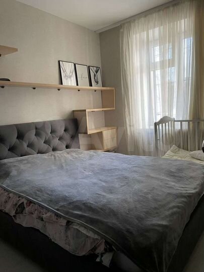 4-к. квартира, 102,3 м², 1/3 эт.