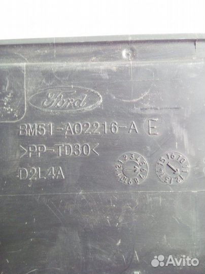 Решетка под лобовое стекло передняя Ford Focus 3