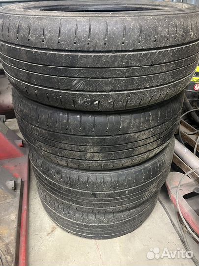 Kumho Solus KH17 215/50 R17