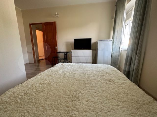 Комната 28 м², 2/2 эт.