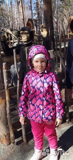 Куртка демисезонная на девочку 110