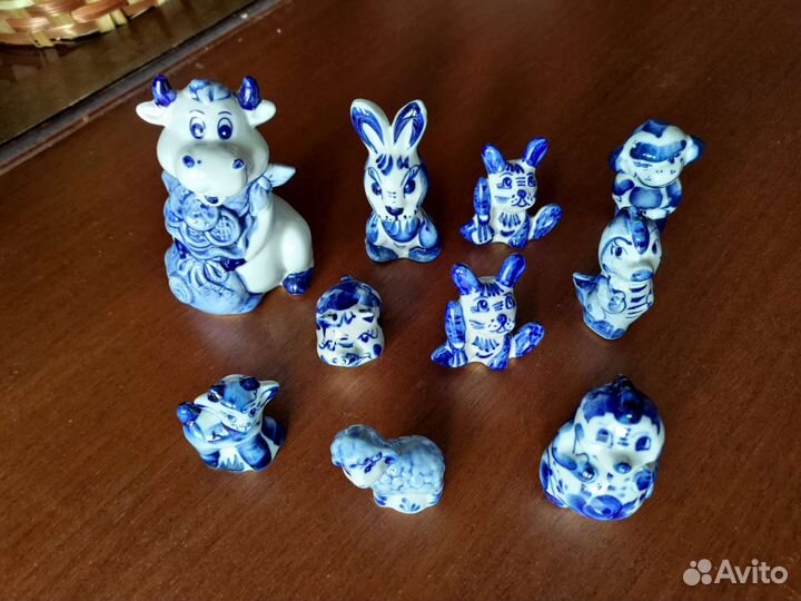 Статуэтки гжель
