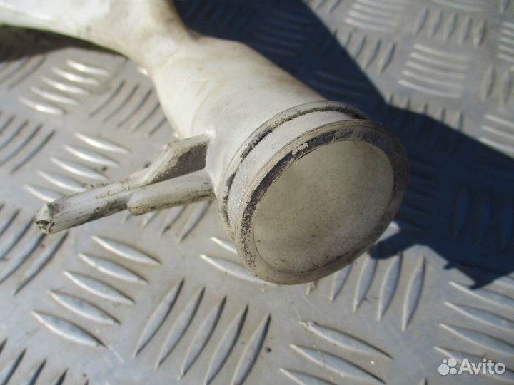 Бачок омывателя Toyota Yaris 2004г