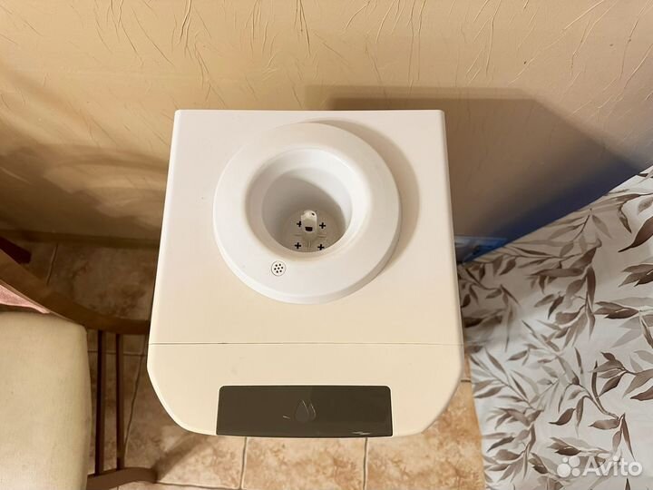 Кулер для воды hotfrost v115ce