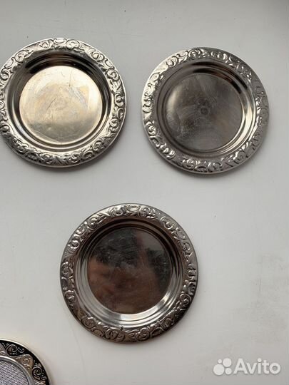 Подставки металлические для стаканов