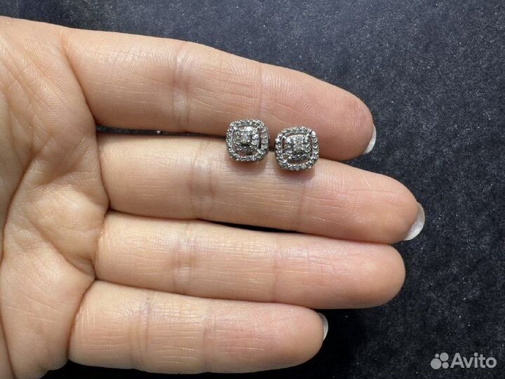 Пусеты с бриллиантами