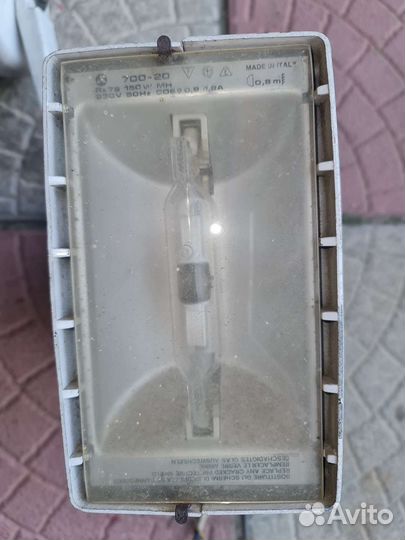 Прожектор уличный, металлогалогеновый пр Италия бу