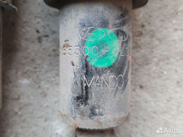 Амортизатор задний Kia Rio 3 Hyundai Solaris