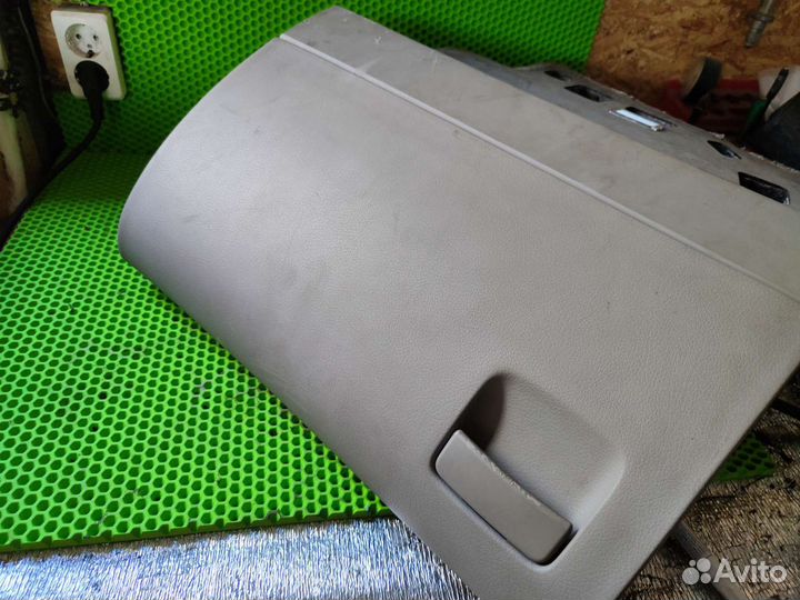 Бордачек Ауди а8 д3 пассажирский