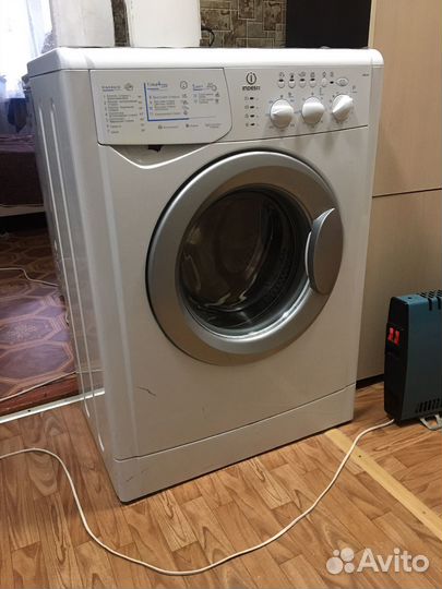 Стиральная машина indesit