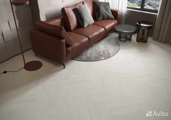 Кварцвиниловая плитка (ламинат) со склада