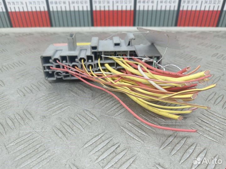 Блок предохранителей для Renault Scenic 2