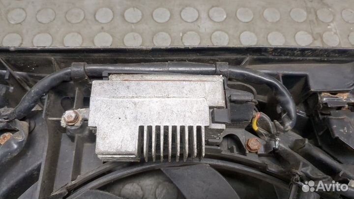 Рамка передняя (телевизор) Audi A4 (B6), 2002