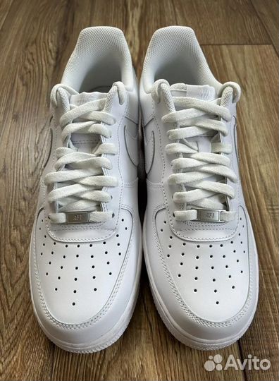 Кроссовки Nike Air Force 1 07 white оригинал