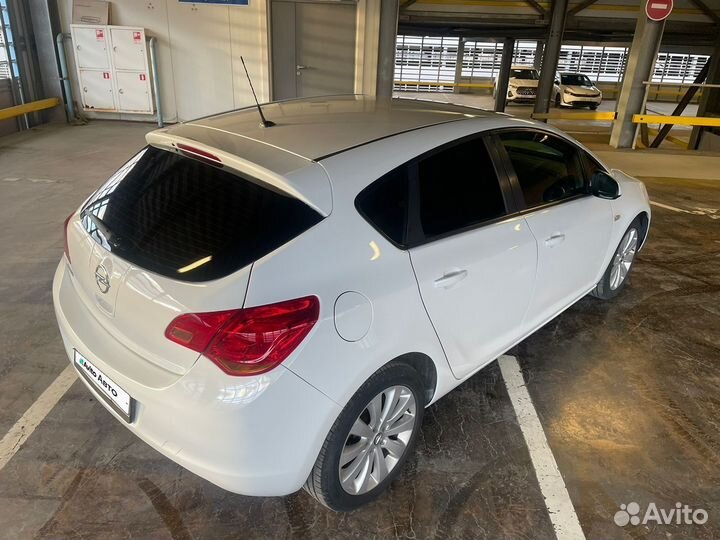 Opel Astra 1.6 МТ, 2011, 210 127 км