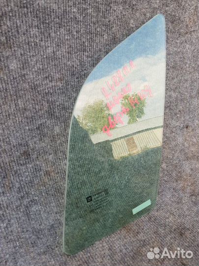 Стекло глухое переднее левое Opel Mokka 2015