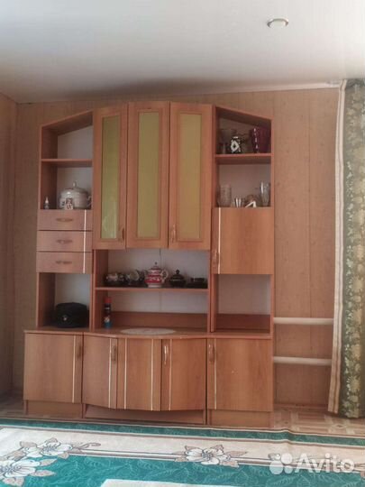 Стенка в гостинную