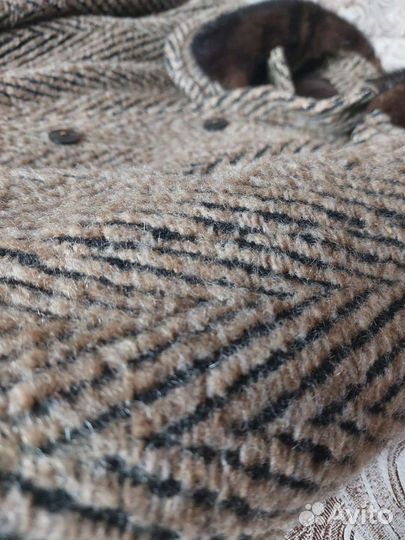 Зимнее пальто из натуральной шерсти