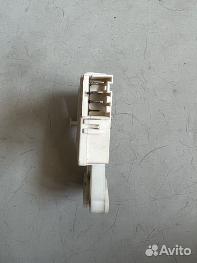 Замок/убл стиральной машины Indesit, Ariston