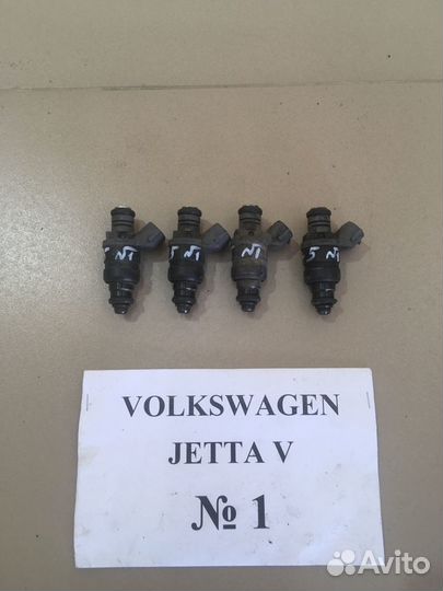 Форсунка топливная Volkswagen Jetta 5 06А906031вт