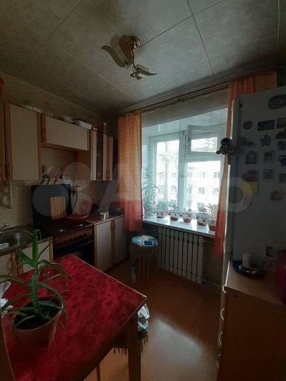 2-к. квартира, 42,7 м², 1/4 эт.