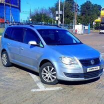 Volkswagen Touran 2.0 AMT, 2008, 450 000 км, с пробегом, цена 720 000 руб.