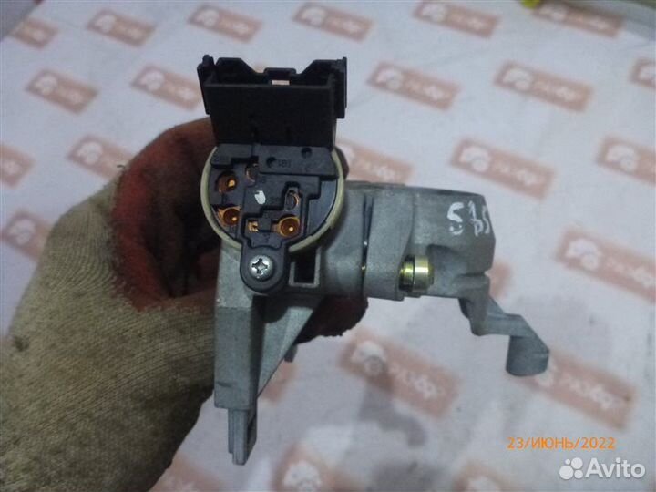 Замок зажигания Mitsubishi Lancer CS3A 4G18 2004