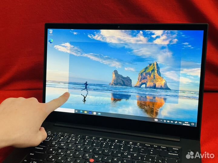 Lenovo ThinkPad P1 Gen 2 Сенсорный