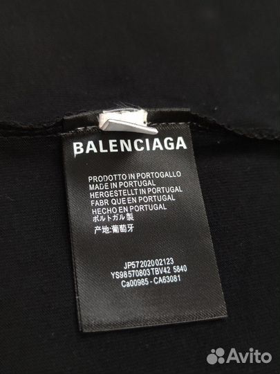 Футболка Balenciaga