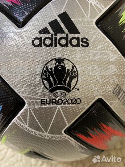 Футбольный мяч adidas Uniforia Euro 2020 оригинал