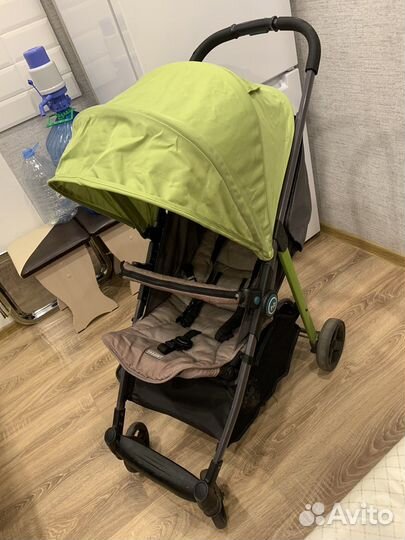 Прогулочная коляска hb