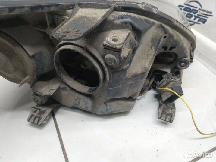 Фара передняя левая Ford Focus 2 2.0 aoda 2008