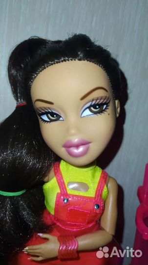 Кукла Bratz Ясмин