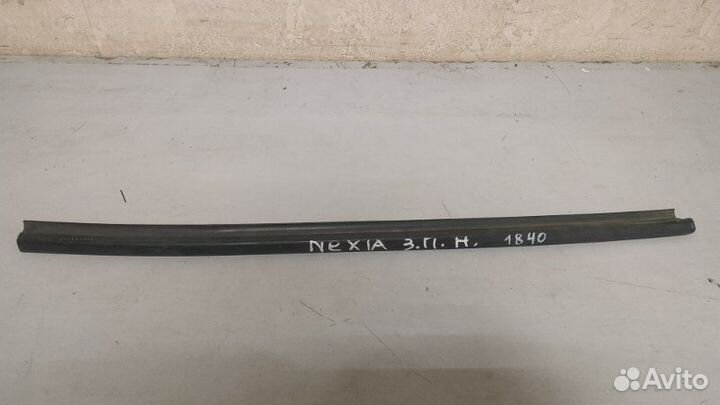 Уплотнитель стекла двери задний правый Daewoo