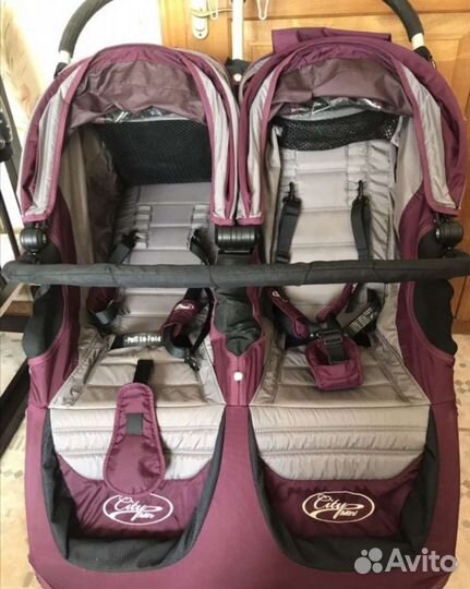 Коляска для двойни Baby Jogger City Mini Double