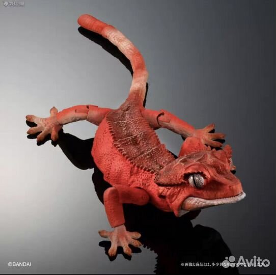 Фигурка геккон Bandai