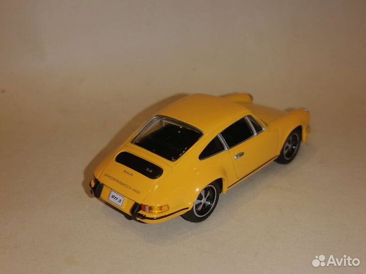 Масштабная модель Porsche 911 1/43