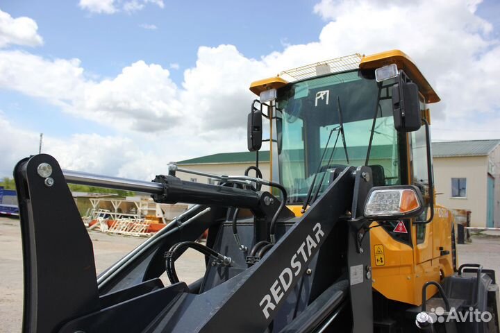 Фронтальный погрузчик Redstar 200, 2023