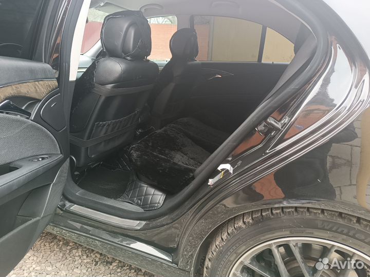 Передние сиденья