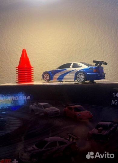 Дрифт машинка на радиоуправлении